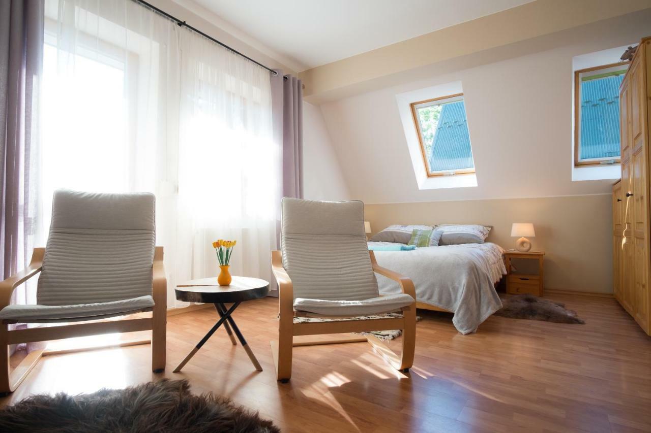 Droga Na Bystre Apartament