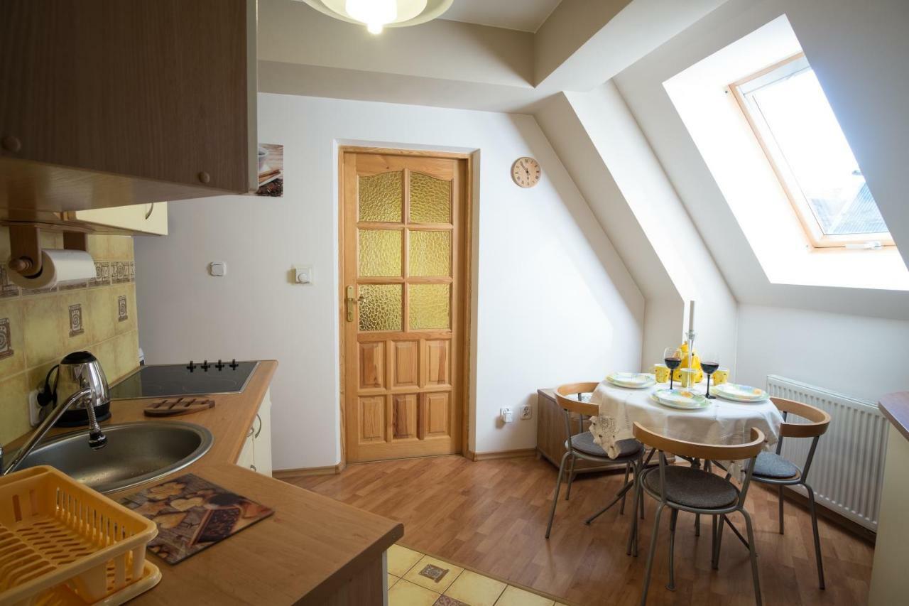 Droga Na Bystre Apartament